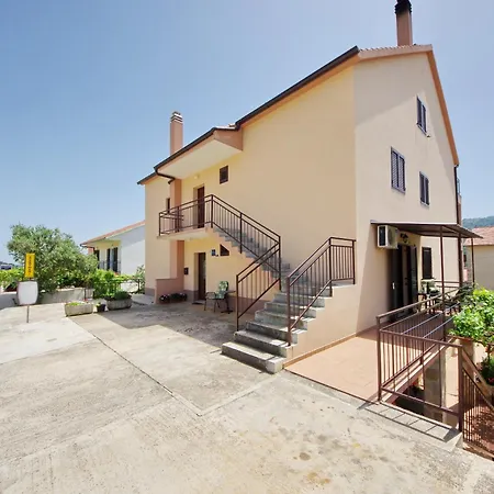 Vitali Apartman